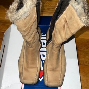 Nine West winter boots size 8